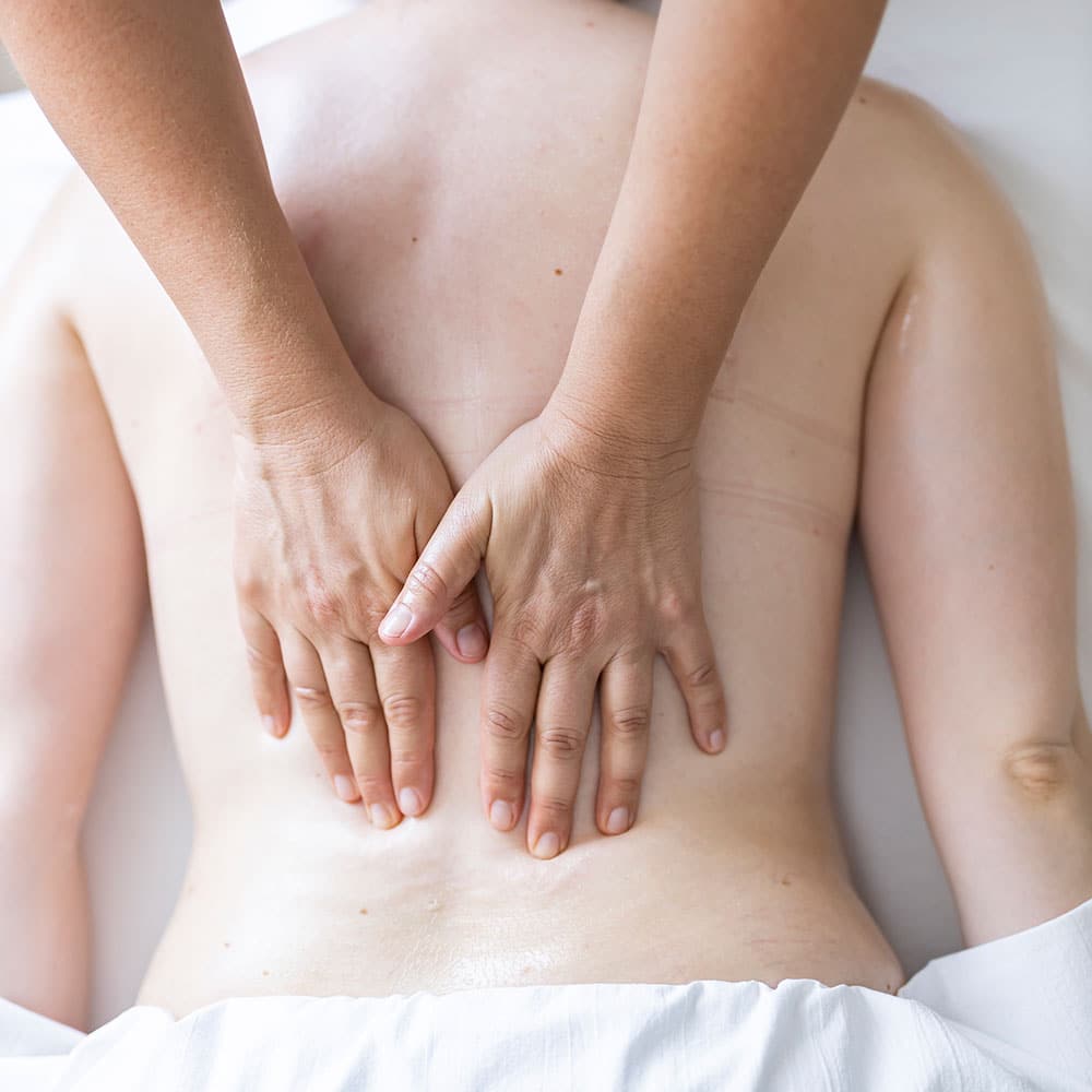 Shiatsu 7 Tibetische Energiebehandlung mit Katharina Pinos von pinos.fit